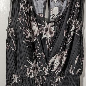 Simply Vera by Vera Wang pleated dress size M